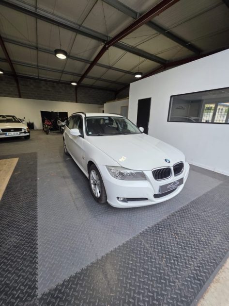 B.M.W. SERIE 3 TOURING 320D XD 184 EDITION 2012