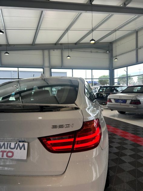 B.M.W. SERIE 3GT GRAN TURISMO 320I 184 M SPORT 2015