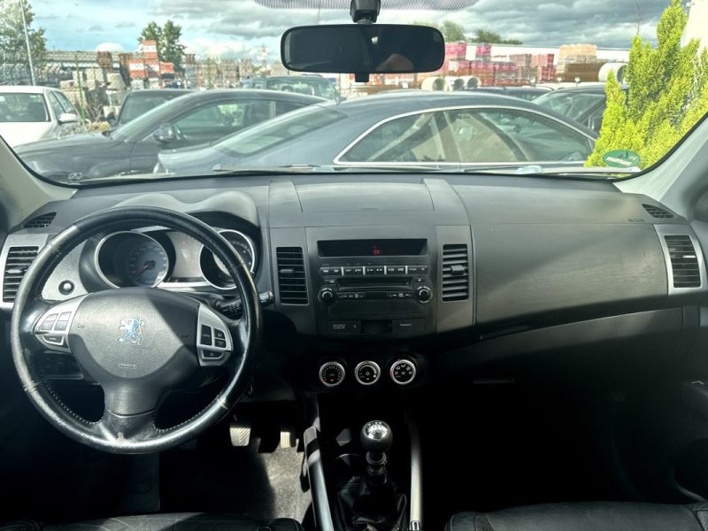 PEUGEOT 4007 7 PLACE 2.2L HDI Premium GARANTIE 12 MOIS PIECES ET MAIN D'OEUVRE 