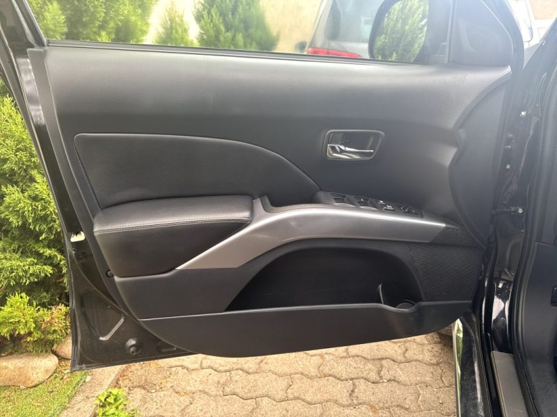 PEUGEOT 4007 7 PLACE 2.2L HDI Premium GARANTIE 12 MOIS PIECES ET MAIN D'OEUVRE 