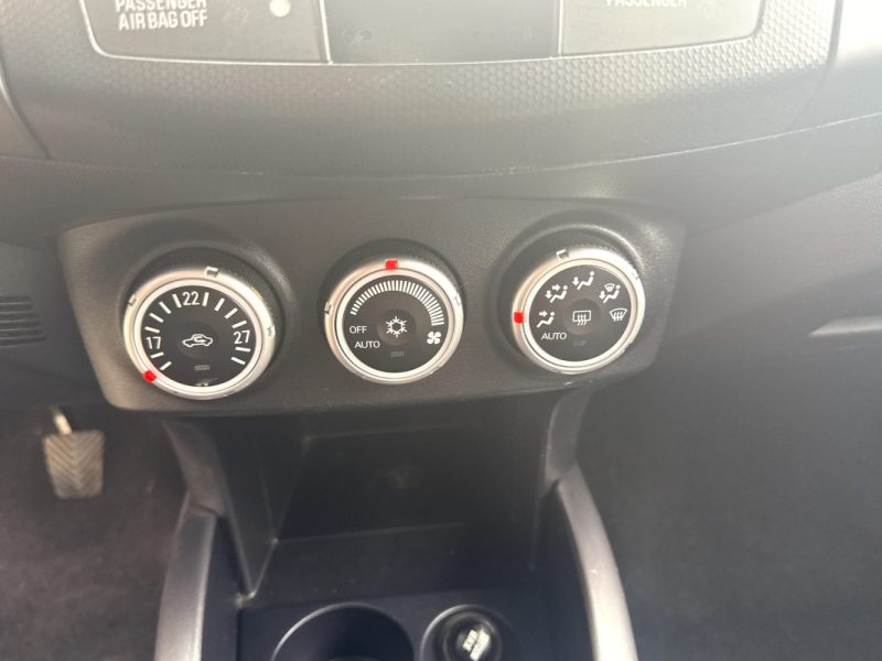 PEUGEOT 4007 7 PLACE 2.2L HDI Premium GARANTIE 12 MOIS PIECES ET MAIN D'OEUVRE 