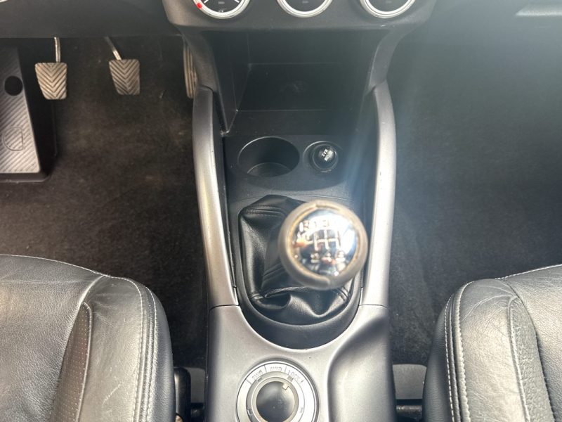 PEUGEOT 4007 7 PLACE 2.2L HDI Premium GARANTIE 12 MOIS PIECES ET MAIN D'OEUVRE 
