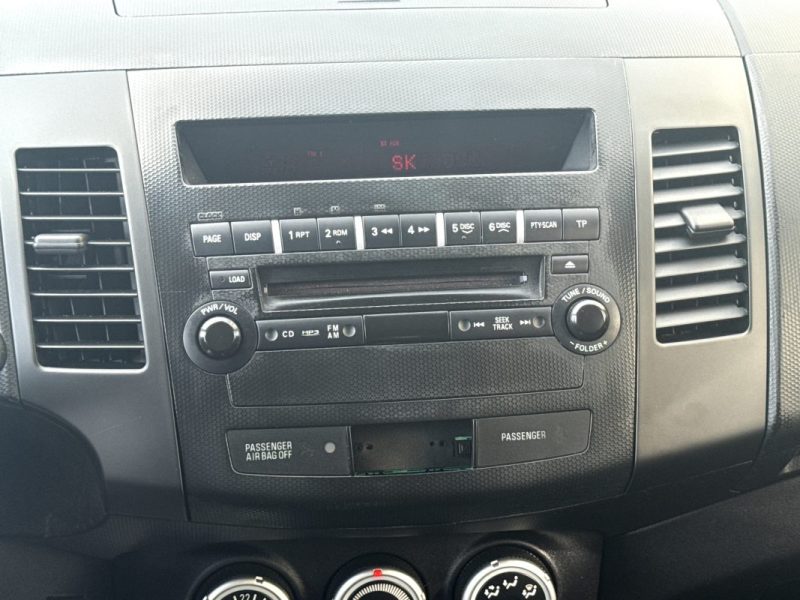 PEUGEOT 4007 7 PLACE 2.2L HDI Premium GARANTIE 12 MOIS PIECES ET MAIN D'OEUVRE 