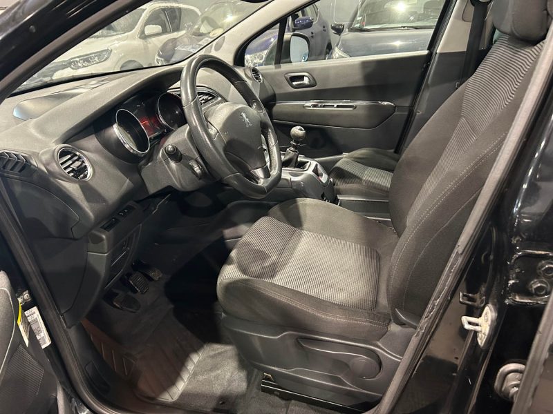 PEUGEOT 5008 2.0 HDI 150CH