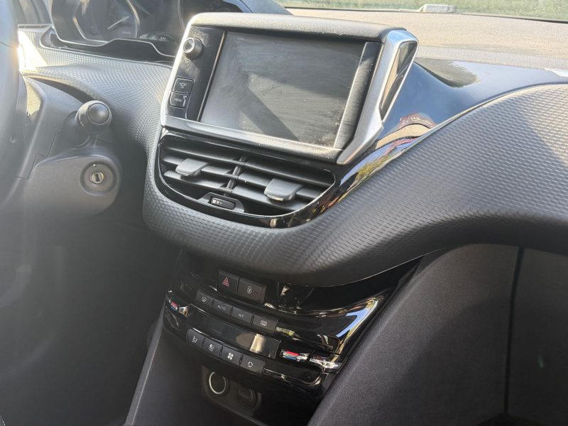 Peugeot 2008 1.2 VTI 82 Access