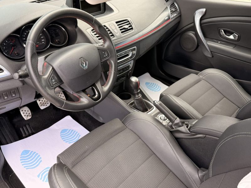 RENAULT MEGANE III COUPÉ 1.5 DCI 110CV S&S 2014 225 000KM