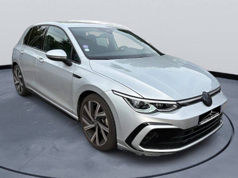 VOLKSWAGEN GOLF 8 1.5 TSI 130 R-LINE / CARPLAY / KEYLESS / CAMERA