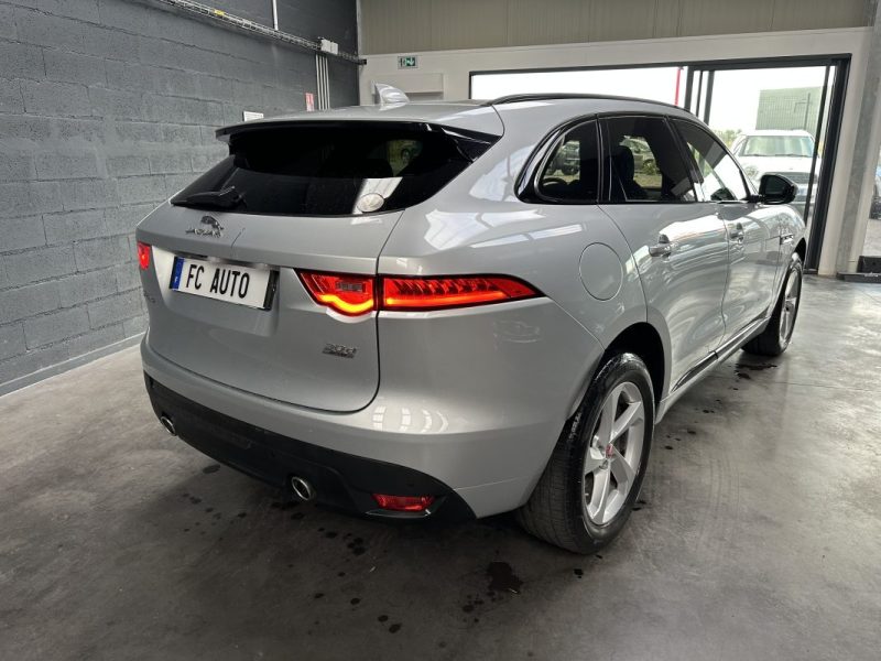 JAGUAR F-PACE JAGUAR F-PACE V6 3.0 D 300CV AWD BVA8 R-SPORT  2016