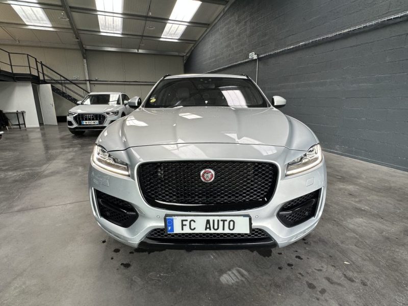 JAGUAR F-PACE JAGUAR F-PACE V6 3.0 D 300CV AWD BVA8 R-SPORT  2016