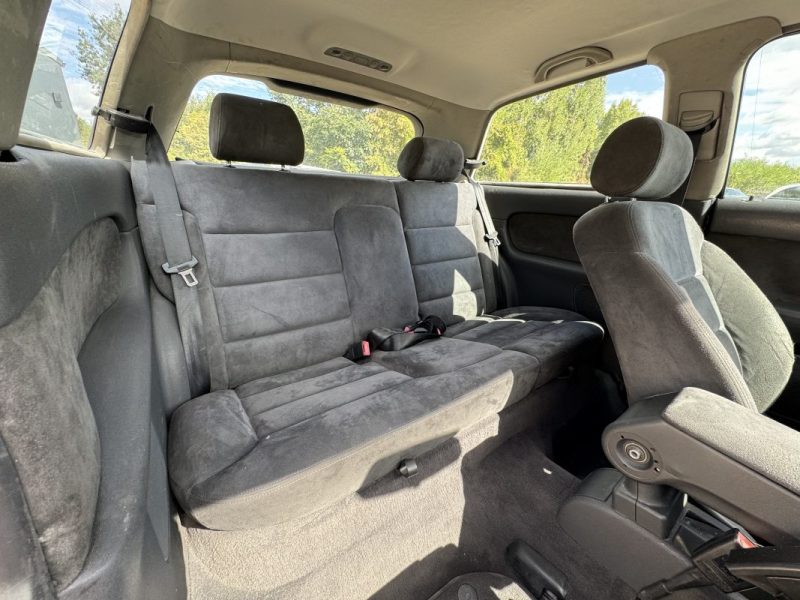 AUDI A3 1.9 TDI 130 ch AMBIENTE Volant moteur et embrayage NEUF