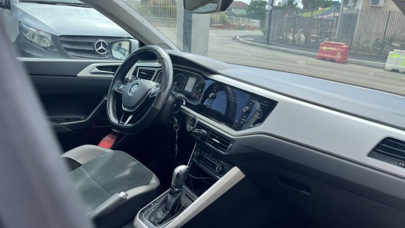 VOLKSWAGEN POLO VI 1. TSI 116 CARAT DSG7 BVA TOIT OUVRANT 2019