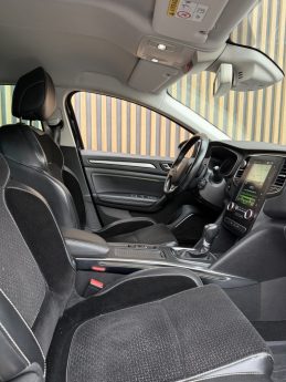 RENAULT MEGANE IV ESTATE TCE 130 INTENS EDC 2017