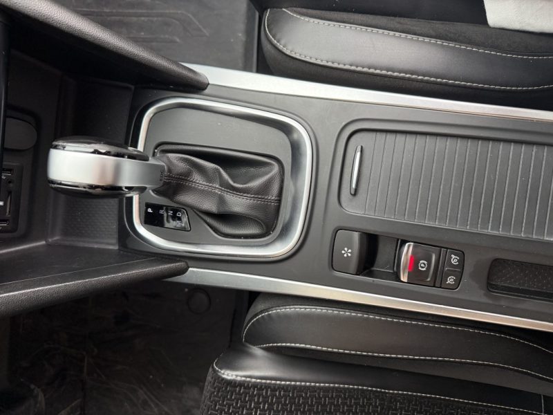 RENAULT MEGANE IV ESTATE TCE 130 INTENS EDC 2017