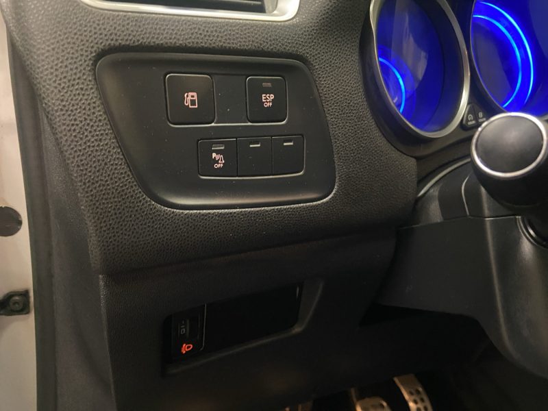 CITROEN DS4 2.0 HDI 135 CV `FINITION CHIC`