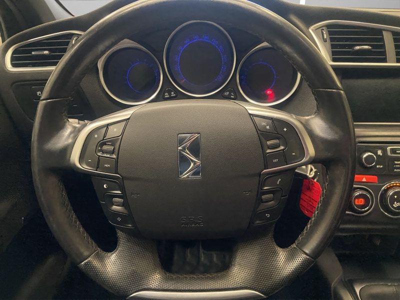 CITROEN DS4 2.0 HDI 135 CV `FINITION CHIC`