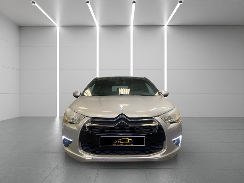 CITROEN DS4 2.0 HDI 135 CV `FINITION CHIC`