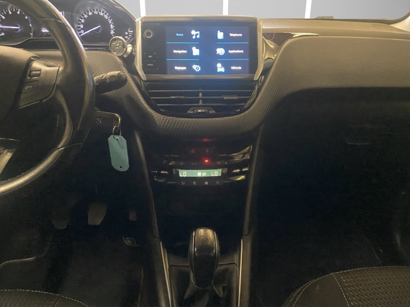 PEUGEOT 208 1.2 VTI 82 CV *CAMERA DE RECUL*.