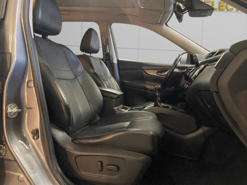NISSAN X-TRAIL 3 1.6 DCI 130 CV `FINITION VISIA`
