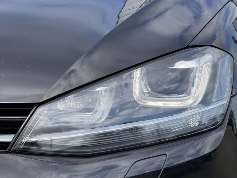 Volkswagen Golf VII 2.0 TDI 150ch BlueMotion Technology Confortline Garantie 6 Mois