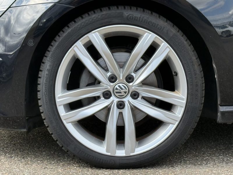 Volkswagen Golf VII 2.0 TDI 150ch BlueMotion Technology Confortline Garantie 6 Mois