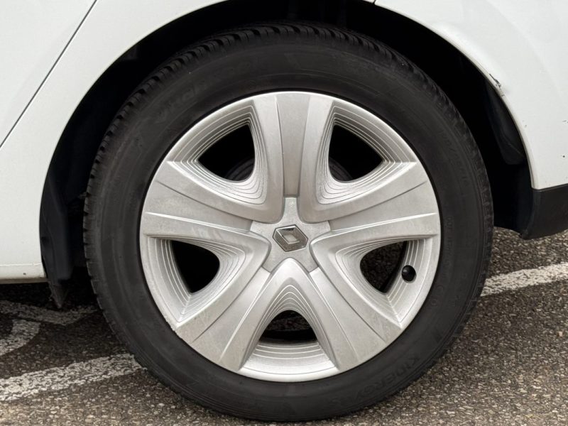 Renault Clio 1.5 dCi 90ch Zen Garantie 6 Mois