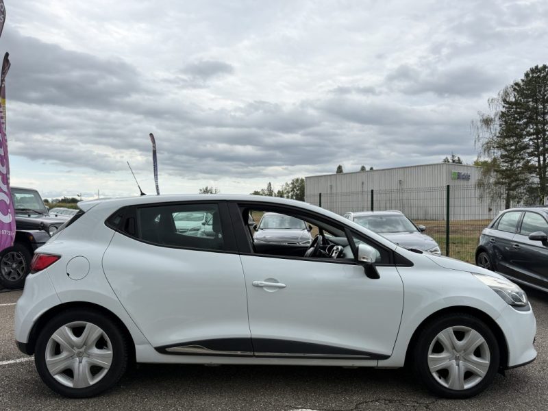 Renault Clio 1.5 dCi 90ch Zen Garantie 6 Mois