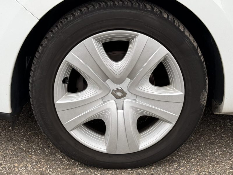 Renault Clio 1.5 dCi 90ch Zen Garantie 6 Mois
