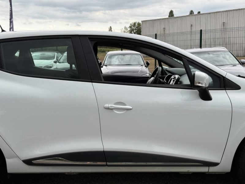 Renault Clio 1.5 dCi 90ch Zen Garantie 6 Mois