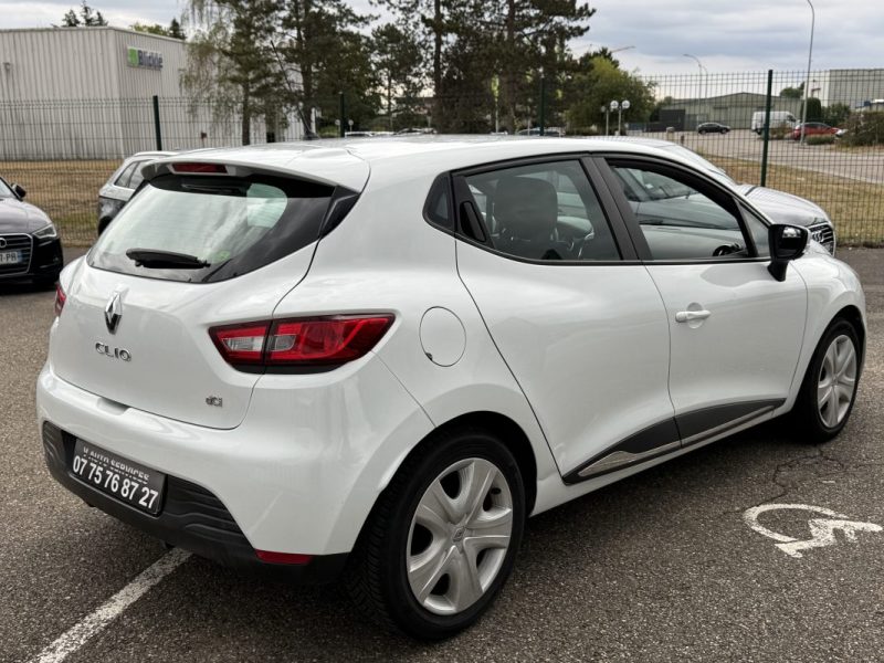 Renault Clio 1.5 dCi 90ch Zen Garantie 6 Mois