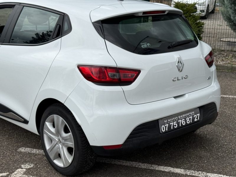 Renault Clio 1.5 dCi 90ch Zen Garantie 6 Mois