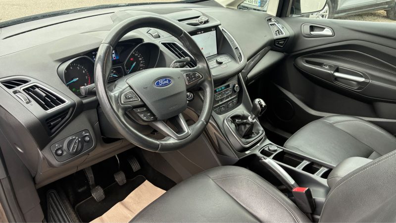Ford C-Max Ecoboost 125ch Titanium