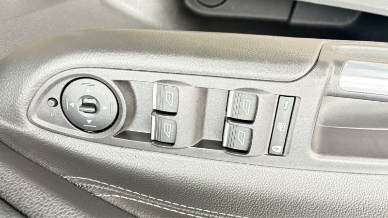 Ford C-Max Ecoboost 125ch Titanium
