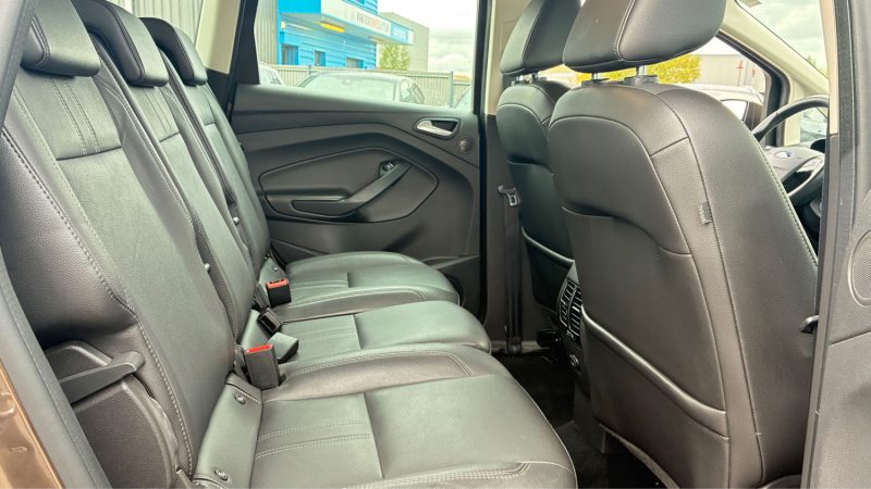 Ford C-Max Ecoboost 125ch Titanium