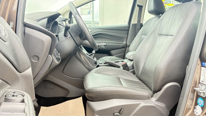 Ford C-Max Ecoboost 125ch Titanium