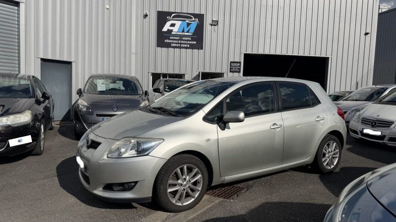 TOYOTA AURIS 126 D-4D FAP DYNAMIC PACK GPS 5P GARAGE