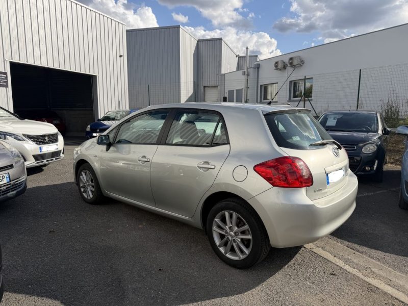 TOYOTA AURIS 126 D-4D FAP DYNAMIC PACK GPS 5P GARAGE