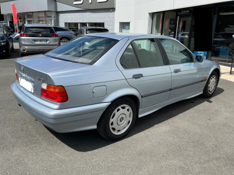 B.M.W. SERIE 3 316I 100 CH 1991