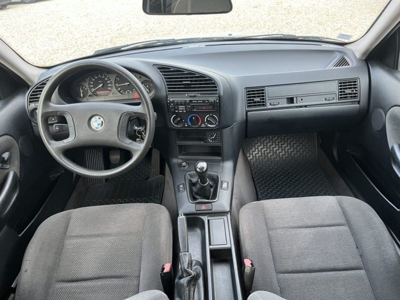 B.M.W. SERIE 3 316I 100 CH E36