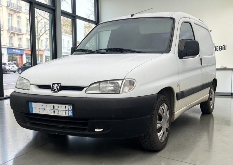 PEUGEOT PARTNER 1.9D TRES BON ETAT GARANTIE 6MOIS