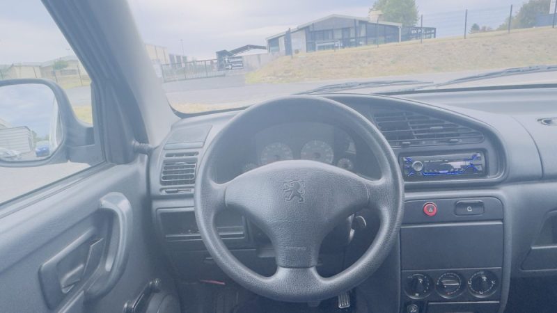 PEUGEOT PARTNER 1.9D TRES BON ETAT GARANTIE 6MOIS