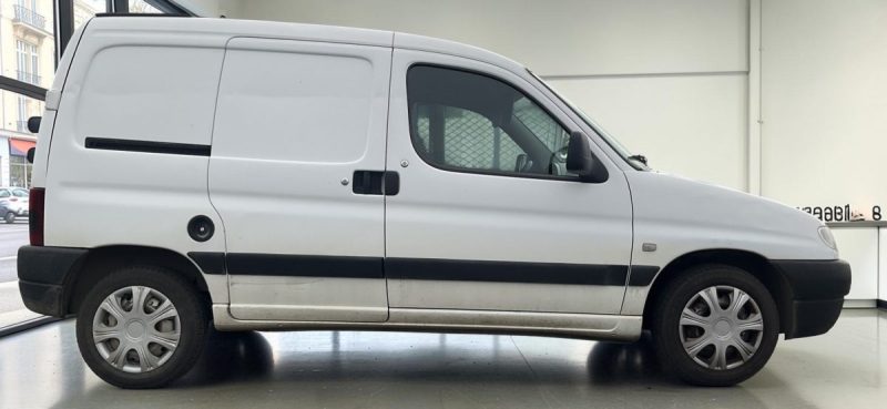 PEUGEOT PARTNER 1.9D TRES BON ETAT GARANTIE 6MOIS