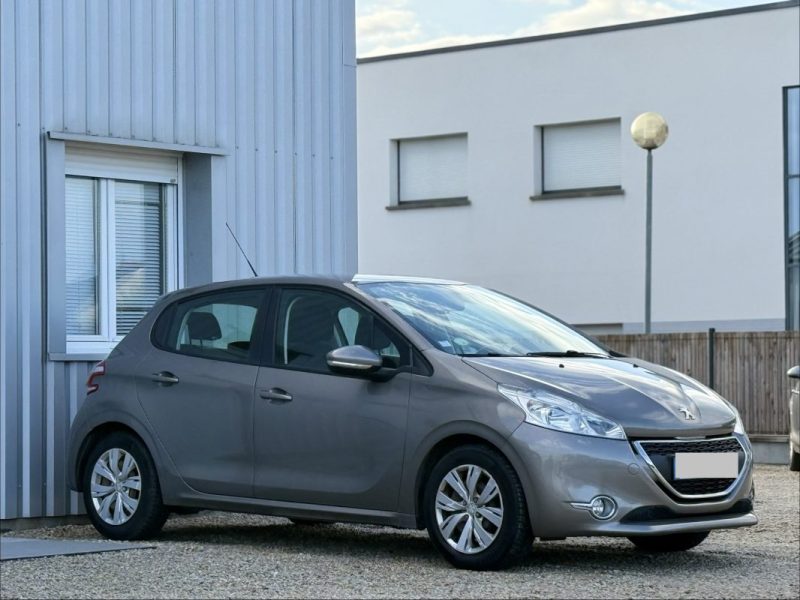 PEUGEOT 208 1.4 HDI 68CV ACCESS 2013 195 000KM