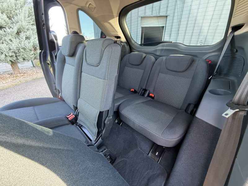 Ford C-MAX 1.6 125CH Titanium 7 Places 99.000km Garantie 6 Mois