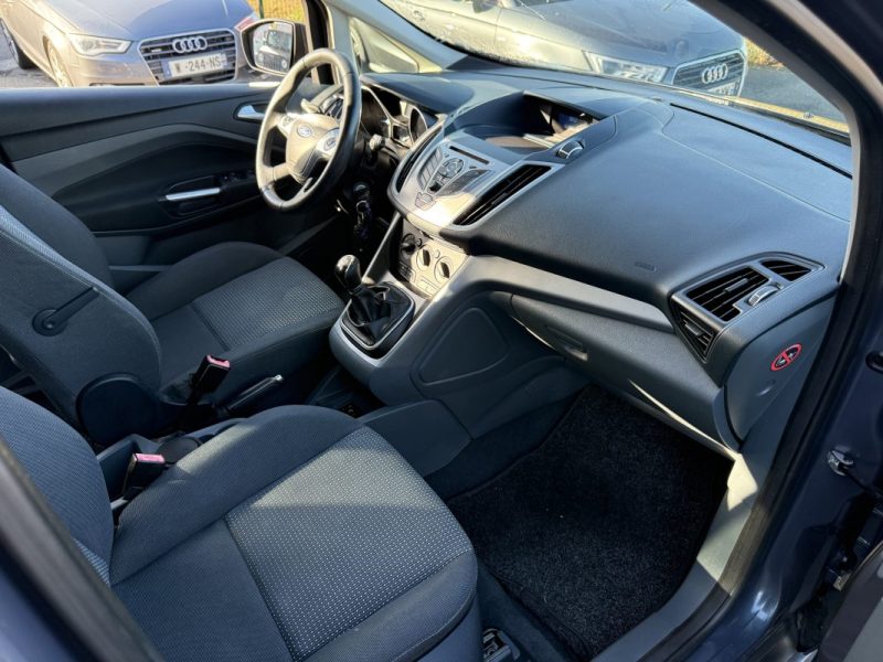 Ford C-MAX 1.6 125CH Titanium 7 Places 99.000km Garantie 6 Mois