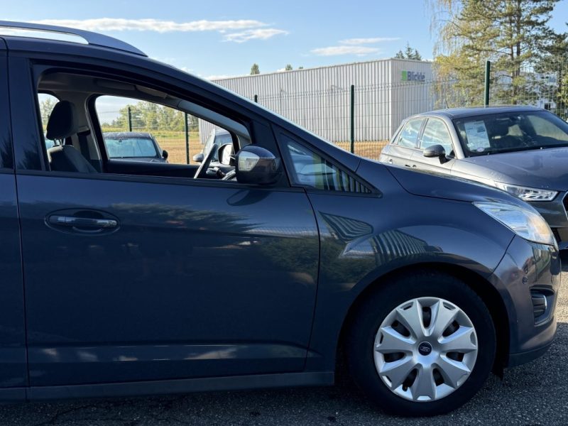 Ford C-MAX 1.6 125CH Titanium 7 Places 99.000km Garantie 6 Mois