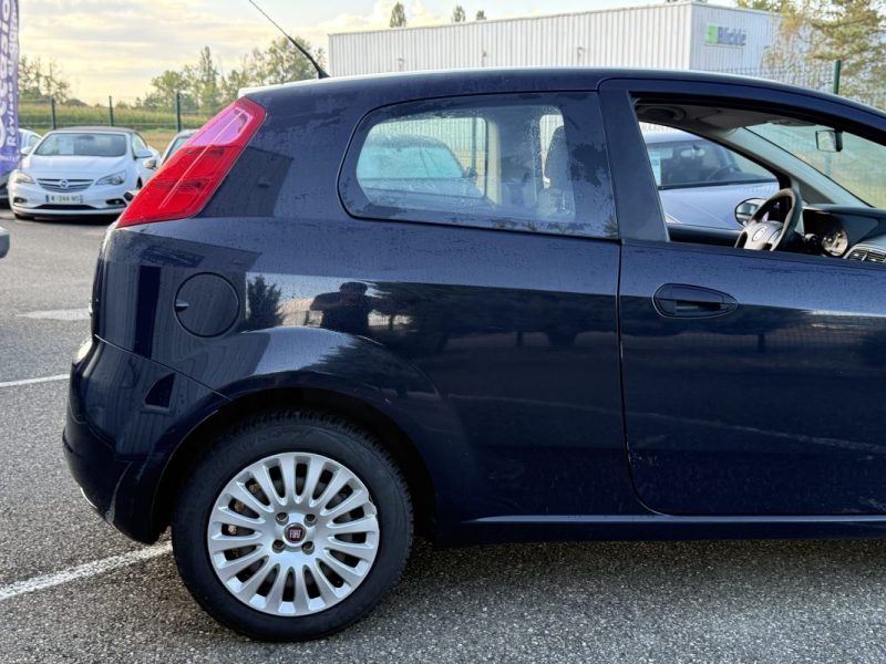 Fiat Punto 1.2 8v 60ch Cult II 3p Garantie