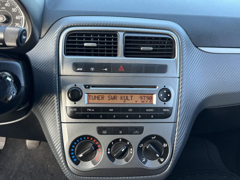Fiat Punto 1.2 8v 60ch Cult II 3p Garantie