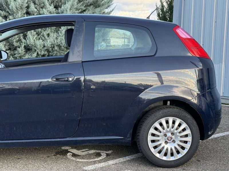 Fiat Punto 1.2 8v 60ch Cult II 3p Garantie