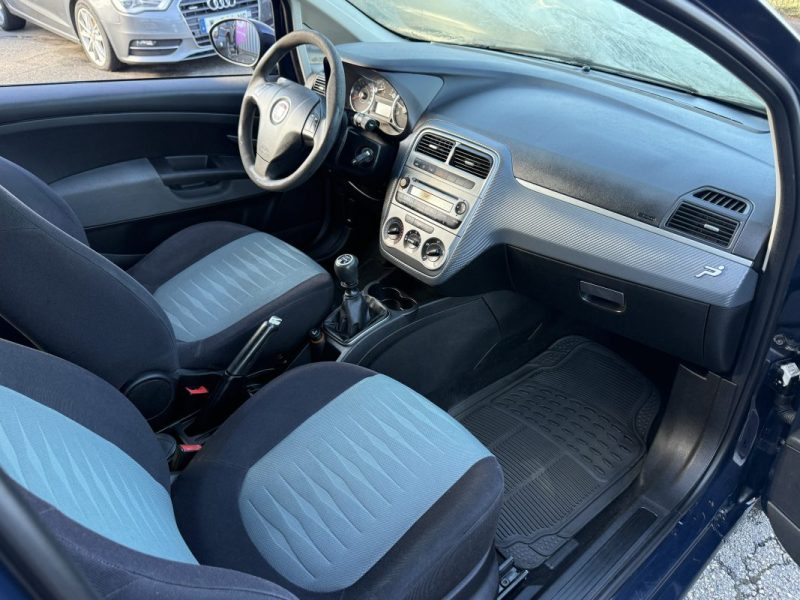 Fiat Punto 1.2 8v 60ch Cult II 3p Garantie