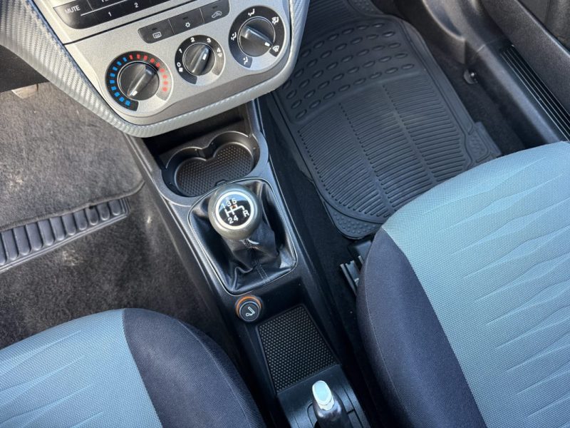 Fiat Punto 1.2 8v 60ch Cult II 3p Garantie